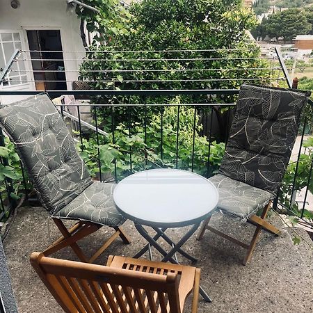 Hill House Marija Apartment Komiža Екстериор снимка