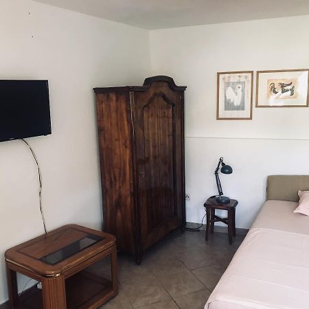 Hill House Marija Apartment Komiža Екстериор снимка