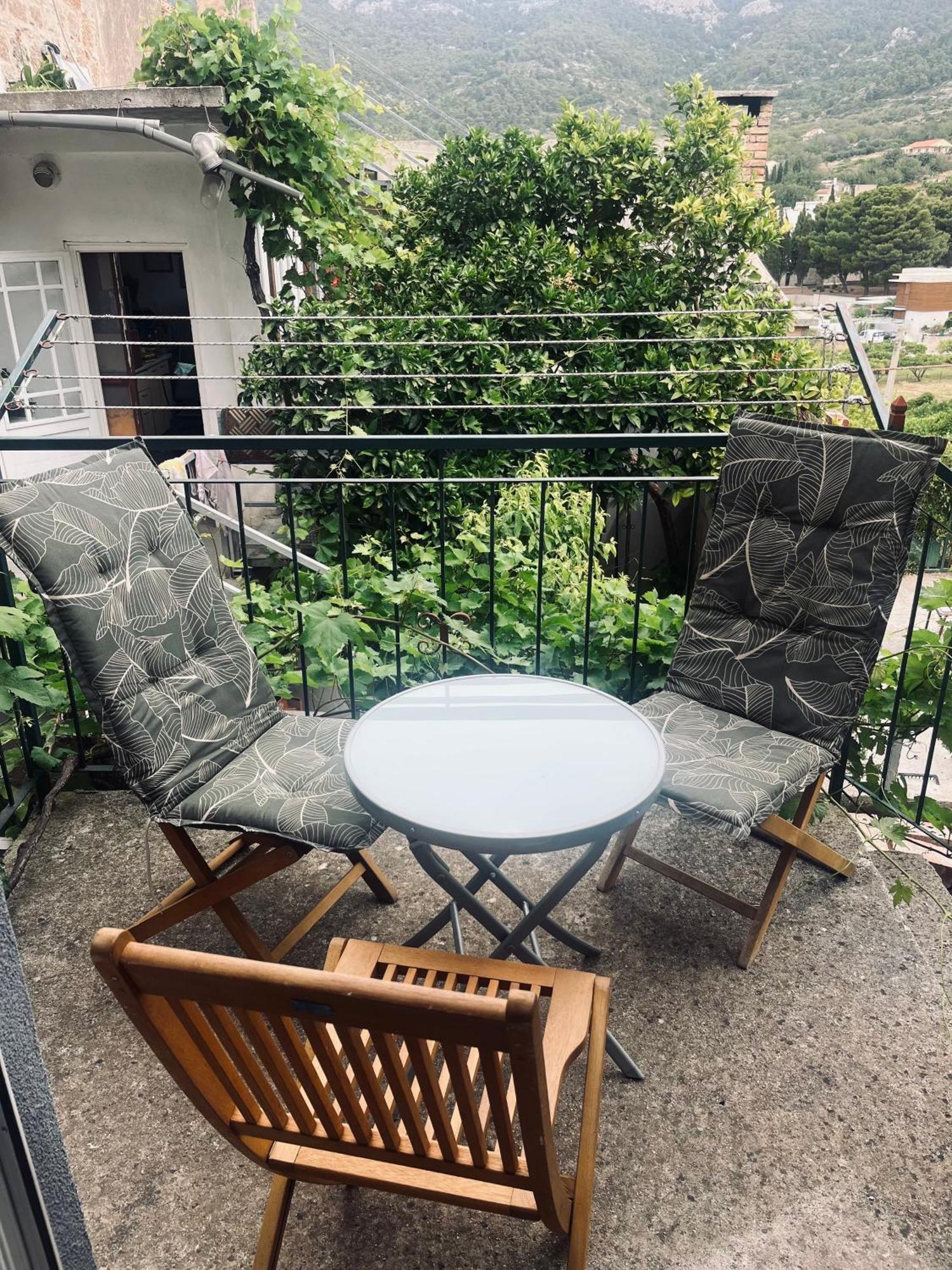 Hill House Marija Apartment Komiža Екстериор снимка