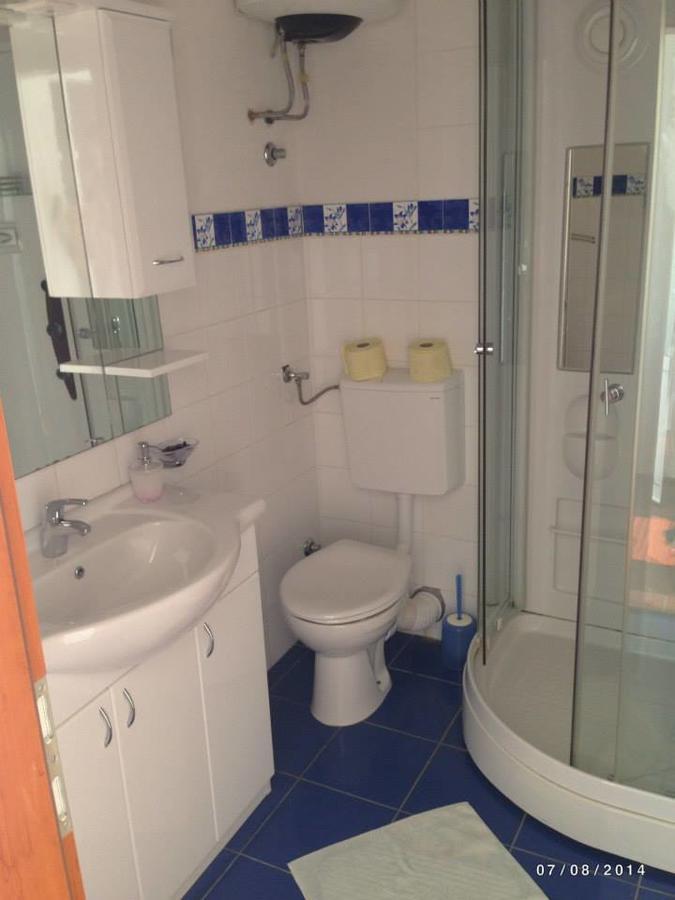 Hill House Marija Apartment Komiža Екстериор снимка