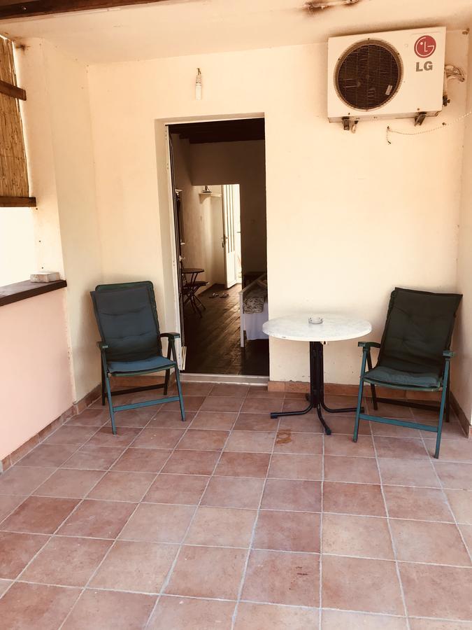 Hill House Marija Apartment Komiža Екстериор снимка