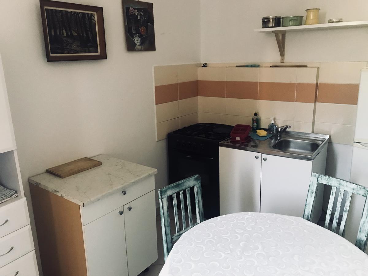 Hill House Marija Apartment Komiža Екстериор снимка